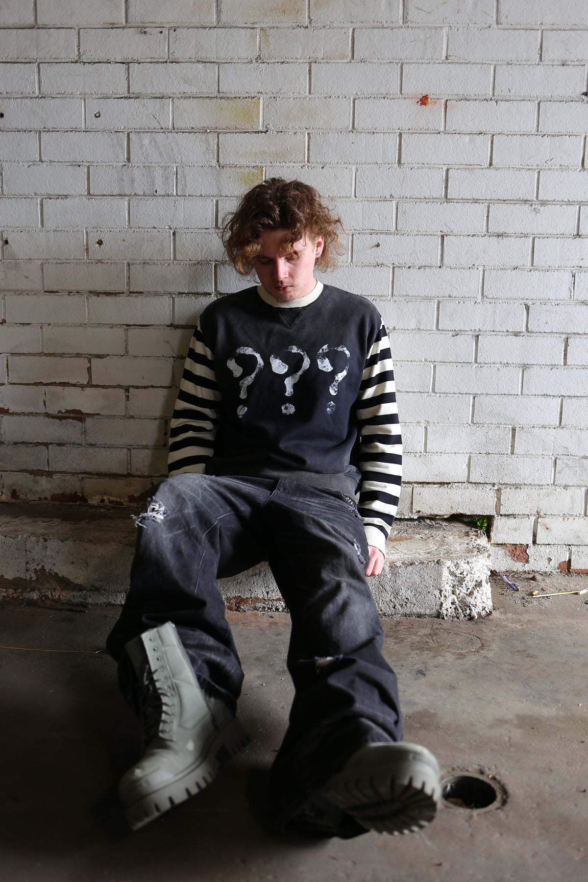 Lost Crewneck (Pre-Made)